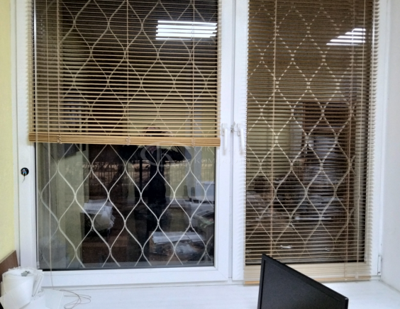 Горизонтальные алюминиевые жалюзи